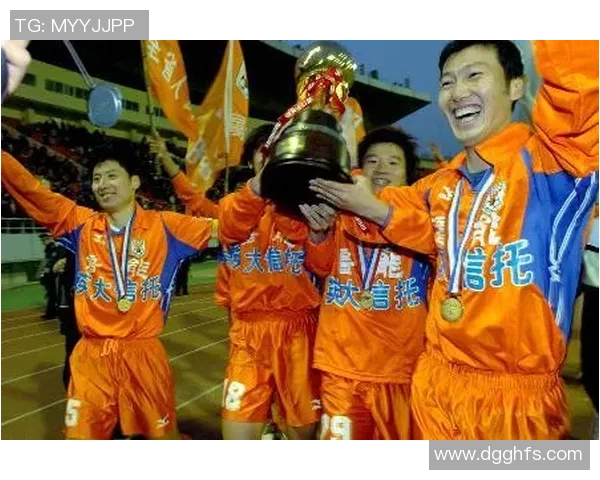 深圳乒乓球队逆袭之旅揭秘城市联赛背后的奋斗与荣耀